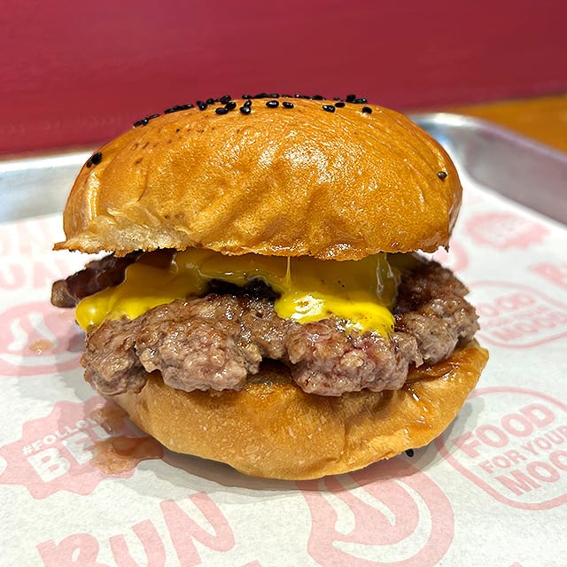 Cheeseburger from Bun Run