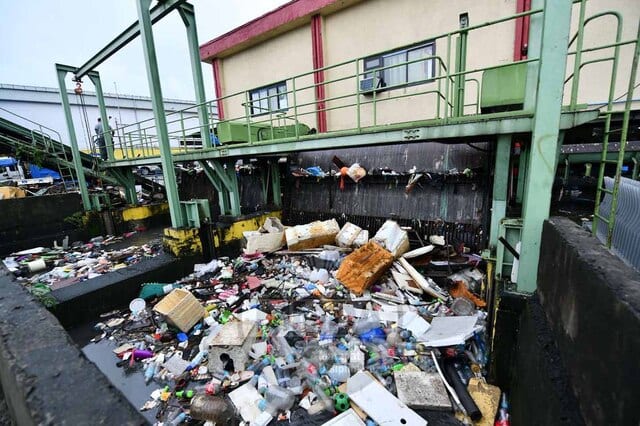trash from pumping station