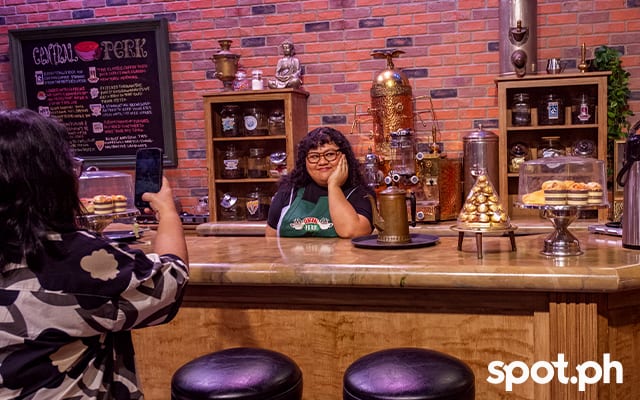Central Perk Barista