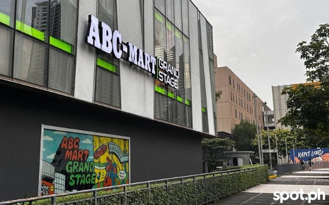 abc mart grand stage corner