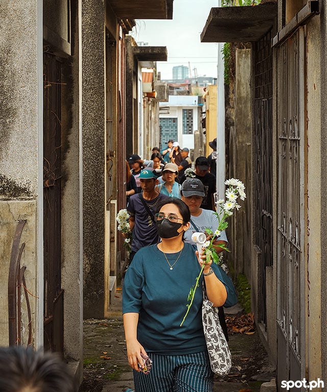 Walking through the manila chinese cemetery