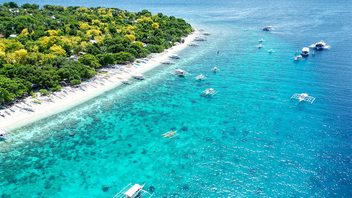 PH Wins Three Major Titles at the 2025 World Travel Awards