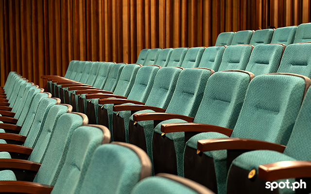 seats at the plenary hall