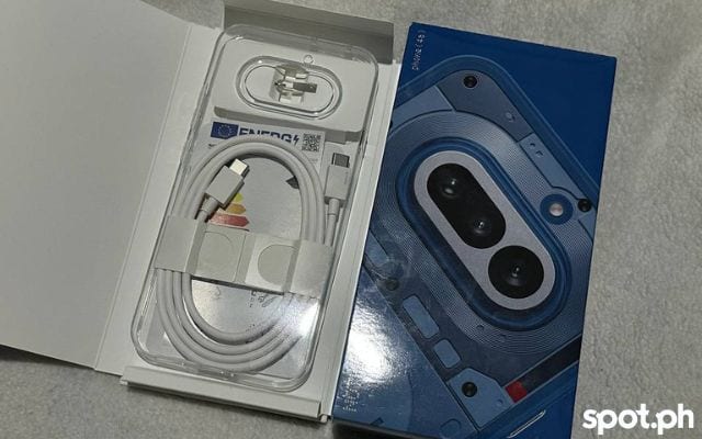 nothing phone 4a packaging