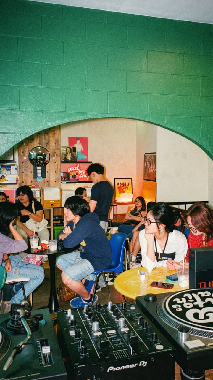 analog manila vinyl collecting good vibrations