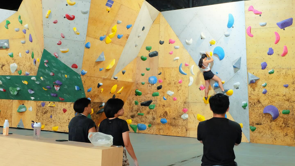 Boulder World PH