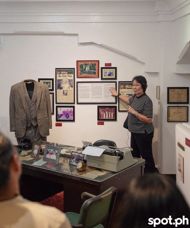 The First United Building Community Museum houses the memorabilia and personal artifacts of Sy Lian Teng, including his suit and office desk.